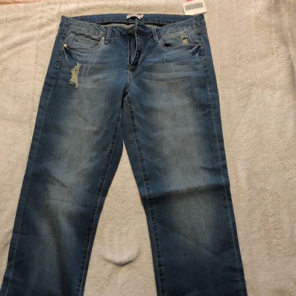 Jeans - Picture 1 of 3